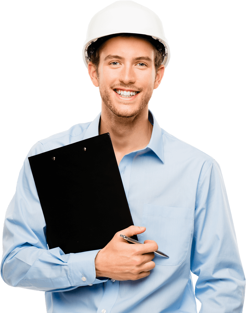 hombre con casco de construcción y una planilla en la mano sonriente